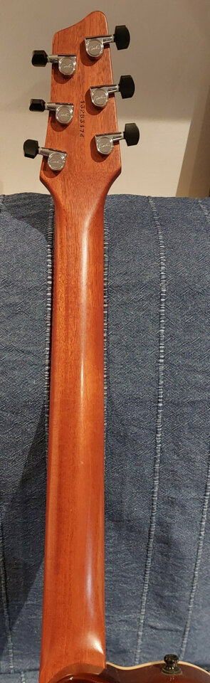 Godin – A6 Ultra Cognac Burns de segunda mano · Foto 3 de 3 · Madrid · 1100 €