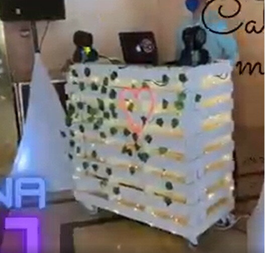 Cabina DJ madera blanca