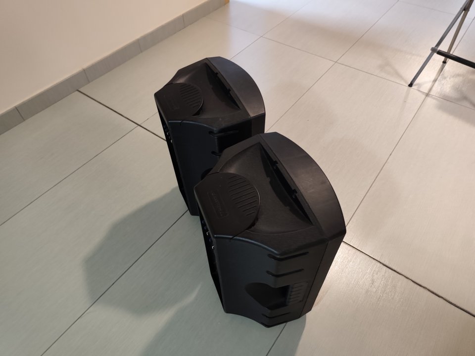 Altavoces Mackie Thump 12 de segunda mano · Foto 3 de 6 · Sevilla · 450 €