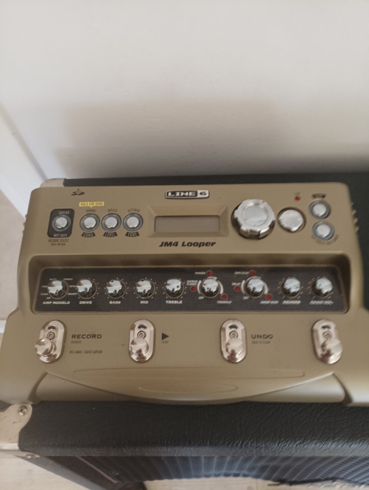 Line 6 jm4 looper de segunda mano · Foto 1 de 3 · Tarragona · 70 €