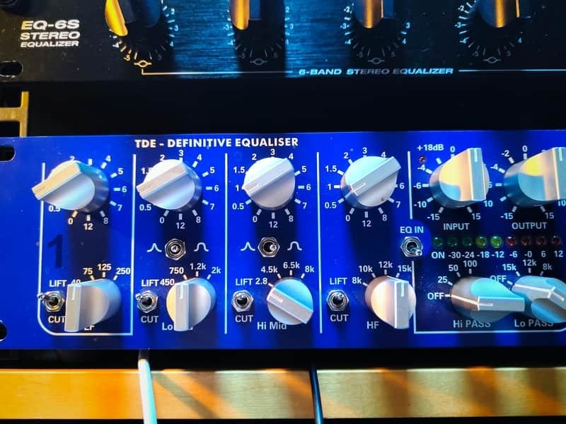 TFPro P9 Mastering Equalizer de segunda mano · Foto 2 de 3 · Valencia · 1400 €