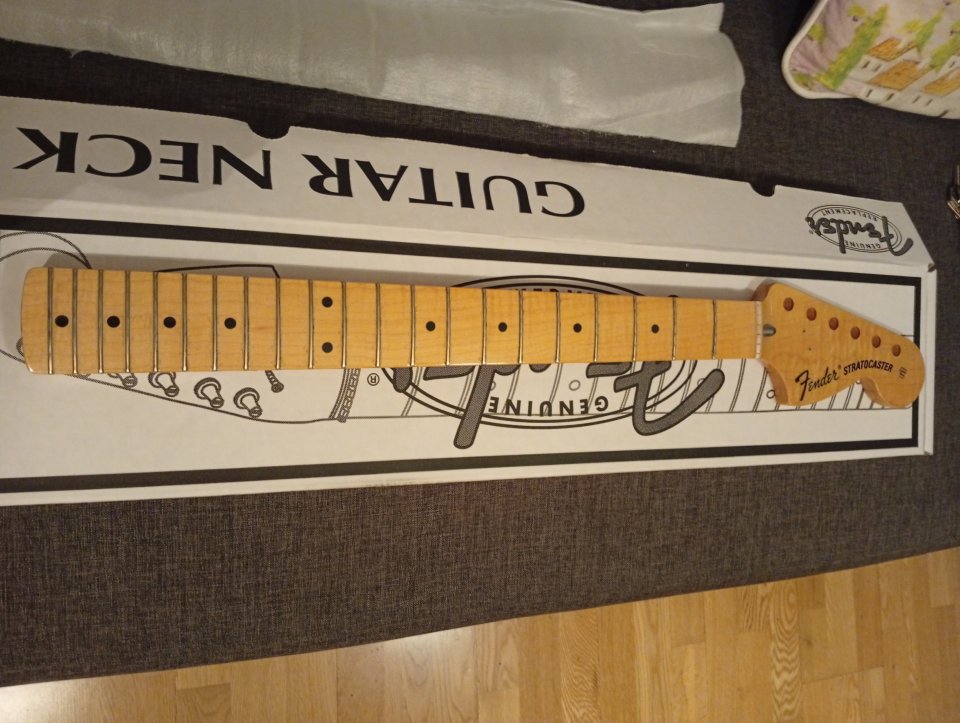 Mastil guitarra Fender stratocaster classic series 70s MIM diapasón arce