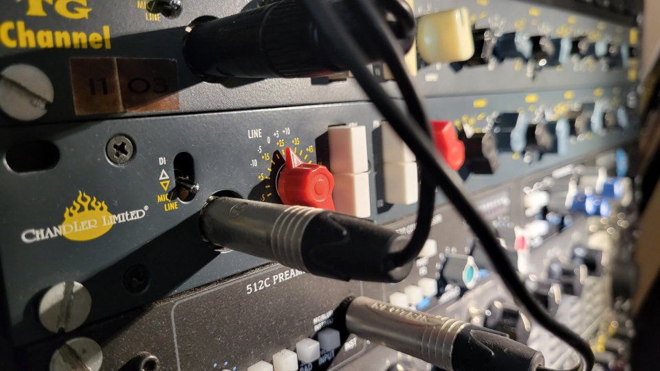 Previo ecualizador Chandler