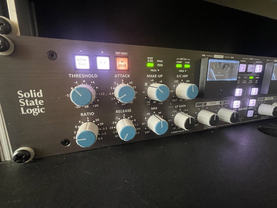 Compresor THE BUS + Solid state logic