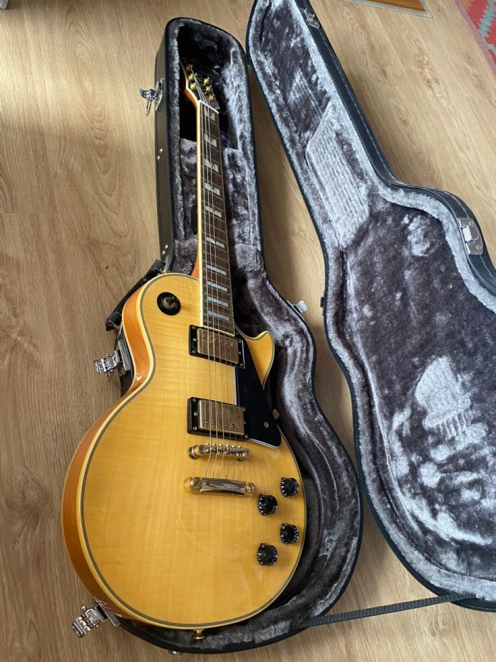 Epiphone Les Paul Custom 100th Anniversary de segunda mano · Foto 1 de 8 · SC Tenerife · 600 €
