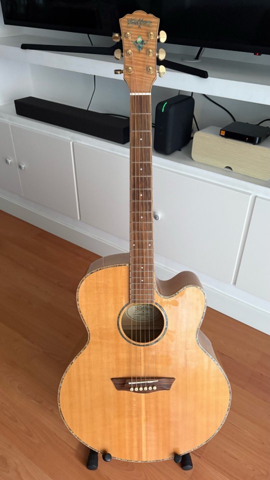 Washburn WJ-45SCE Natural de segunda mano · Foto 1 de 8 · Madrid · 250 €