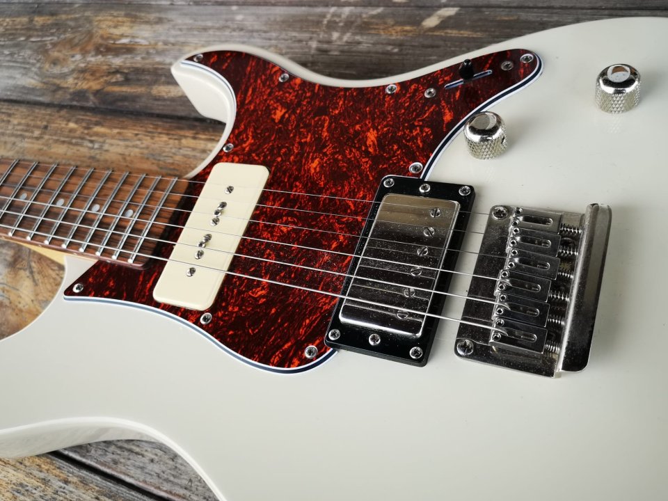 Yamaha Pacifica 311H Vintage White de segunda mano · Foto 2 de 8 · Huelva · 250 €