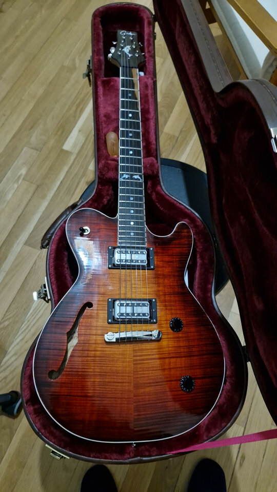 Guitarra cidre aroaz rebajo 100 euros ahora 1400