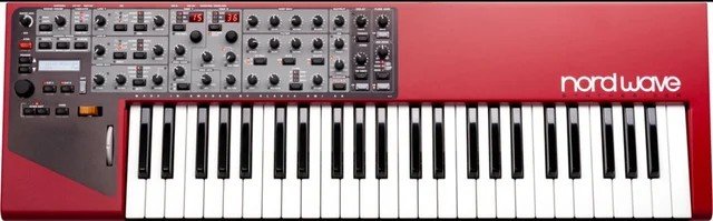 Nord Wave 1 con soft case de segunda mano · Foto 2 de 3 · Alicante · 550 €
