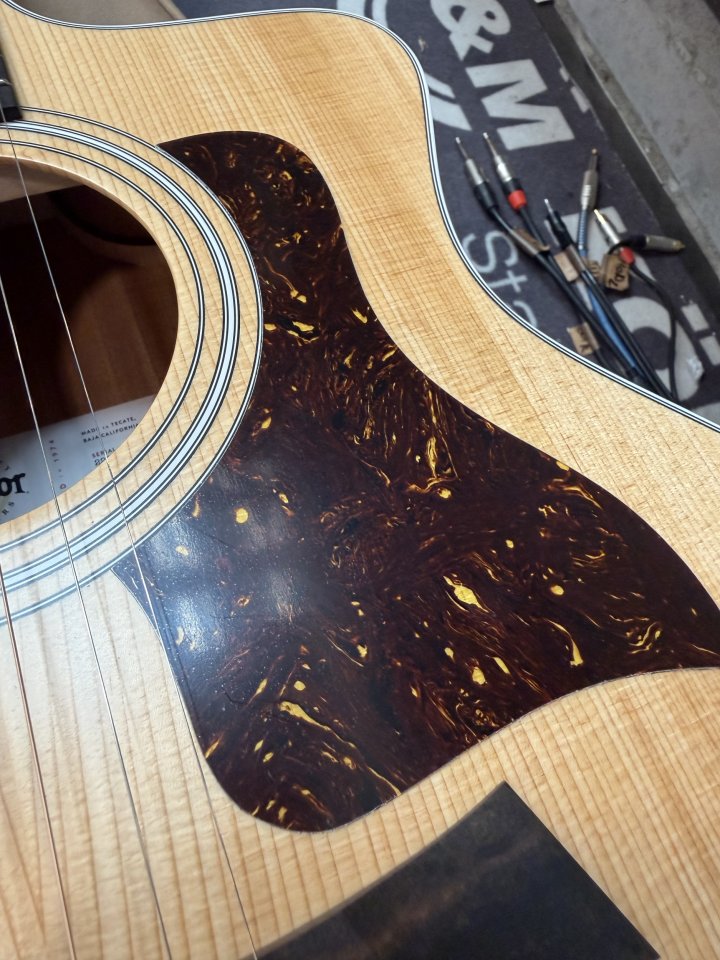 Taylor 214ce-Koa de segunda mano · Foto 9 de 10 · Barcelona · 850 €