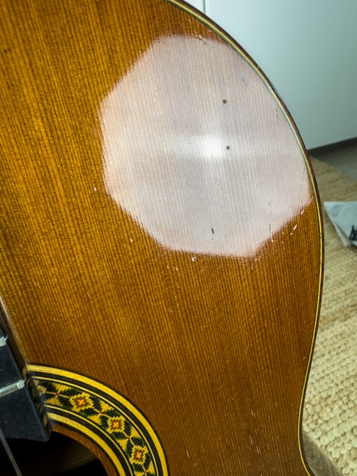 Guitarra clasica-flamenca Antonio Picado 40 solida de segunda mano · Foto 10 de 10 · Tarragona · 450 €