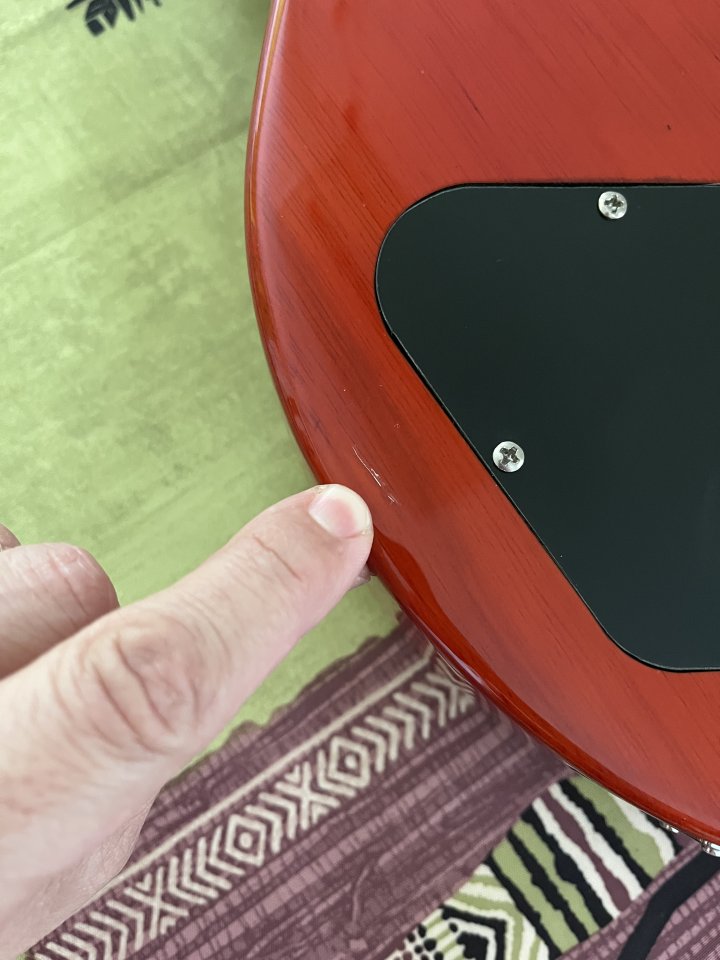 Vintage V100 Les Paul Flame Cherry Sunburst con estuche