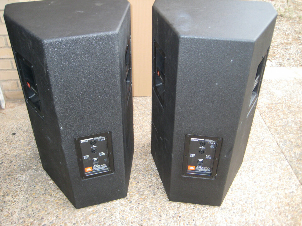 Jbl Srx715