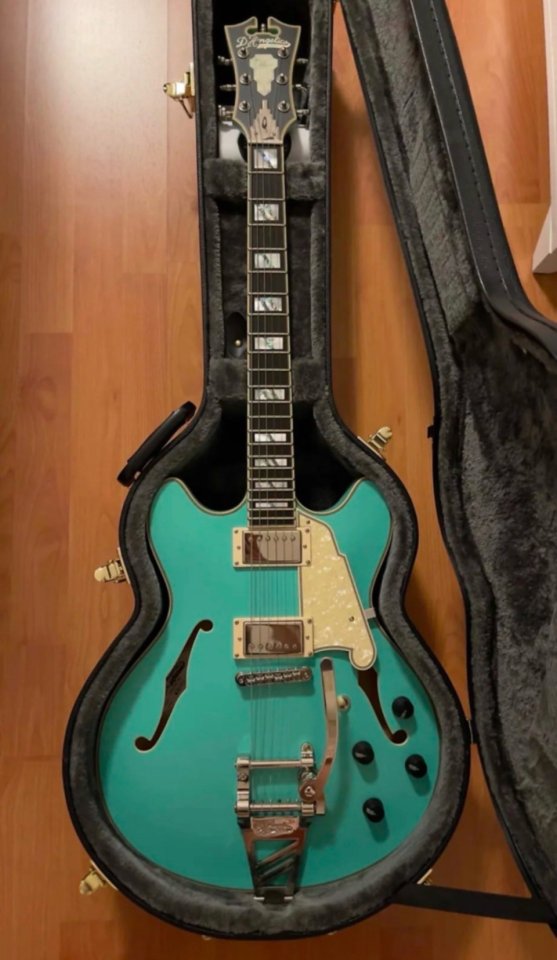 D’angelico DC Deluxe Guitarra Edición Limitada 1/50