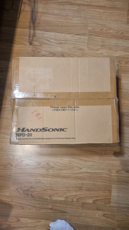 Roland HPD-20 HandSonic + Soporte Original Roland - Estado impecable de segunda mano · Foto 2 de 3 · Valencia · 850 €