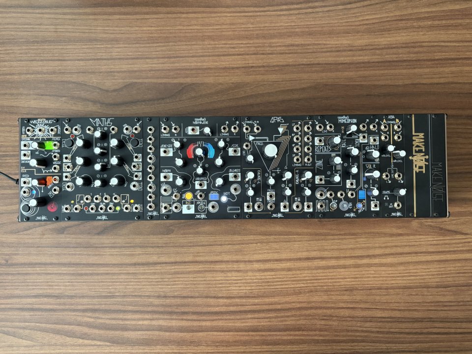 Make Noise Tape & Microsound Music Machine de segunda mano · Foto 1 de 4 · Madrid · 2000 €