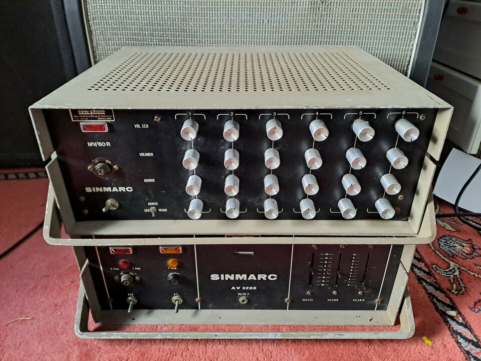 Previo a valvulas sinmarc MV60 R de los años70