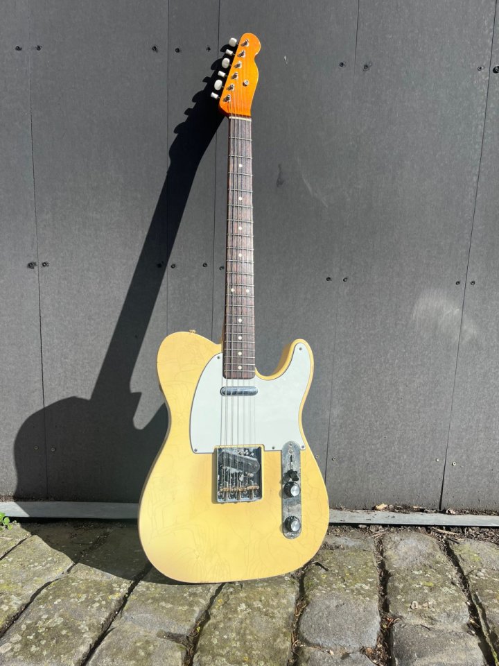 Vegarelics Telecaster Crossroads White