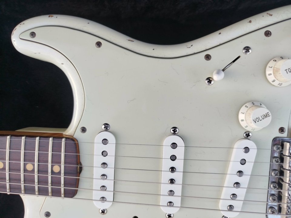 Fender Stratocaster Custom Shop John Cruz (Cunetto/Pre-Masterbuilt) de segunda mano · Foto 9 de 10 · Albacete · 4500 €