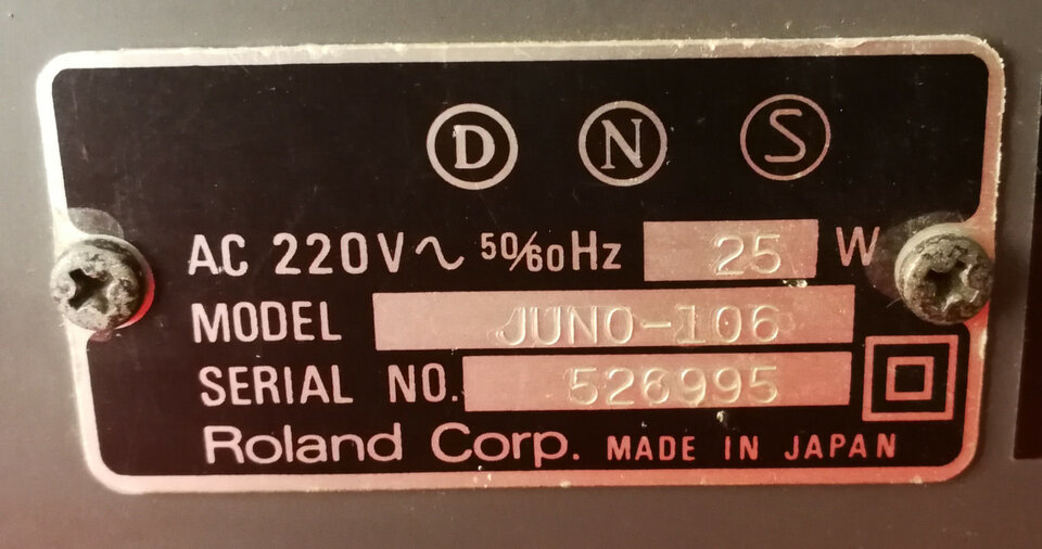 Roland Juno-106
