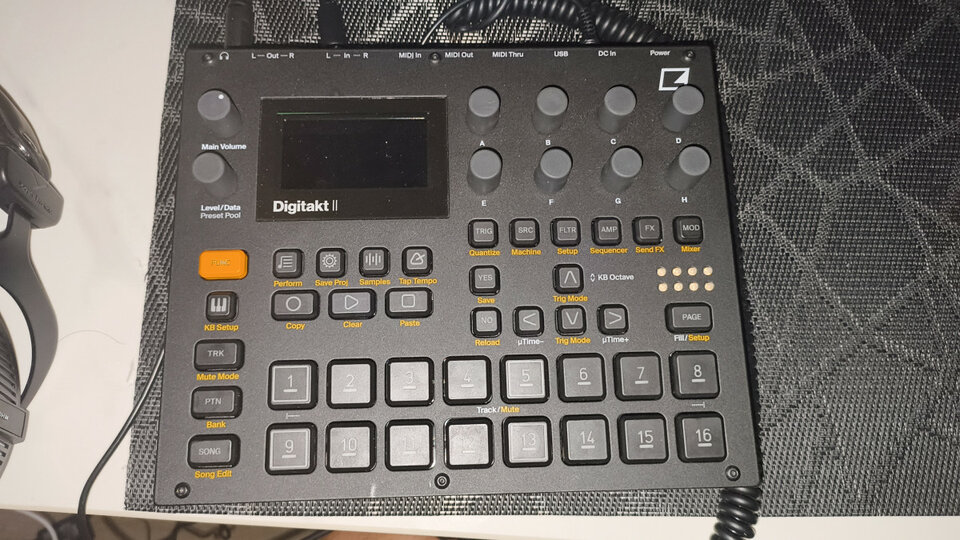 Digitakt 2 elektron