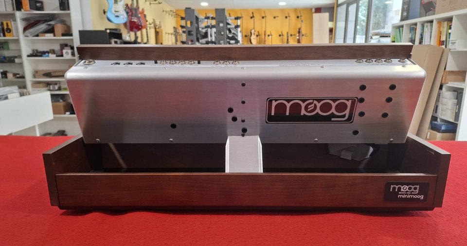 Moog Minimoog Model D reissue 2022