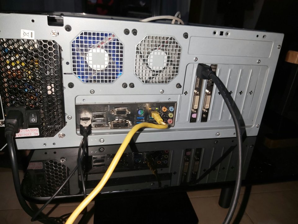 Torre Pc Intel Core i7 para musicos de segunda mano · Foto 4 de 4 · Toledo · 350 €