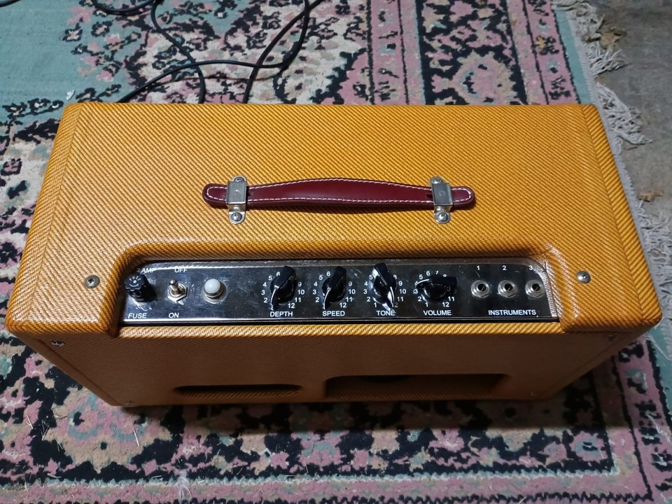 Clon Fender Vibrolux 5F11