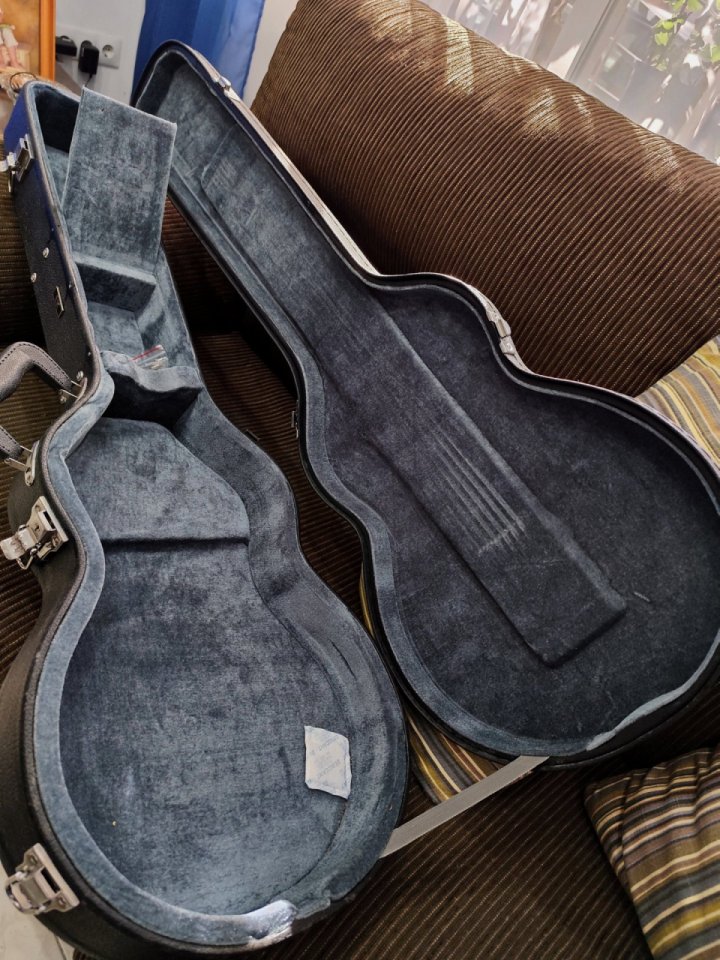 Vintage v100 con Cts y Orange drop, case rigido totalmente nuevo que se puede hablar y llegar a un acuerdo! de segunda mano · Foto 4 de 6 · Girona · 350 €