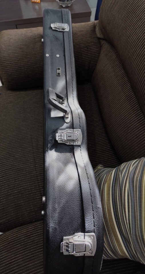 Vintage v100 con Cts y Orange drop, case rigido totalmente nuevo que se puede hablar y llegar a un acuerdo! de segunda mano · Foto 6 de 6 · Girona · 350 €