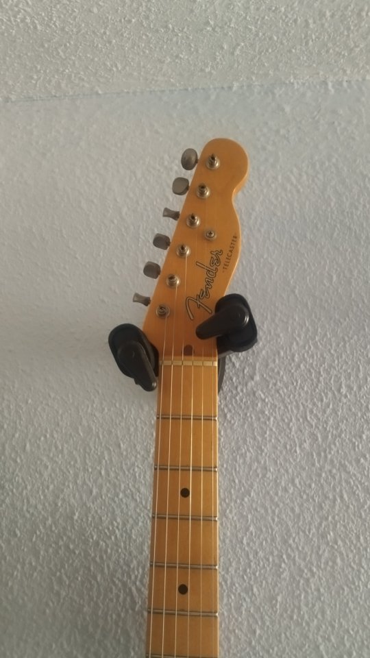 Fender Baja Telecaster de segunda mano · Foto 2 de 3 · SC Tenerife · 900 €