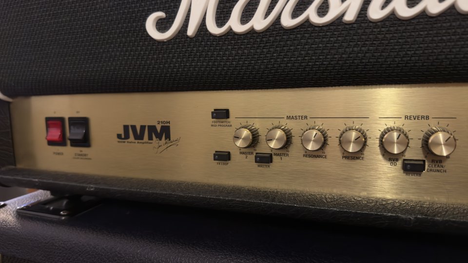 Marshall JVM 210 H + pantalla 4x12 Celestion