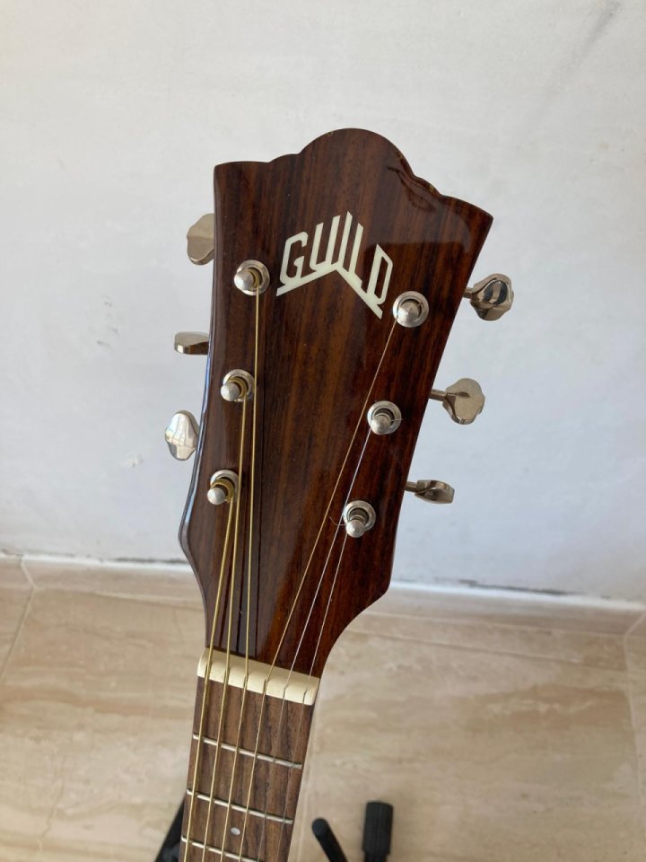 Guild M120 Guitarra Acústica de segunda mano · Foto 2 de 4 · Barcelona · 460 €