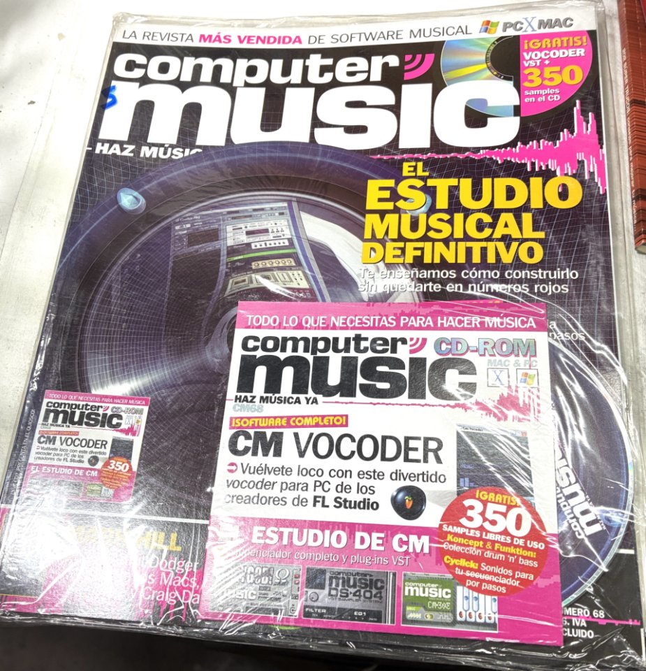 Más de 170 revistas de música con sus Cd,s.