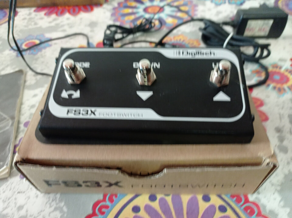 Digitech jamman stereo+footswitch