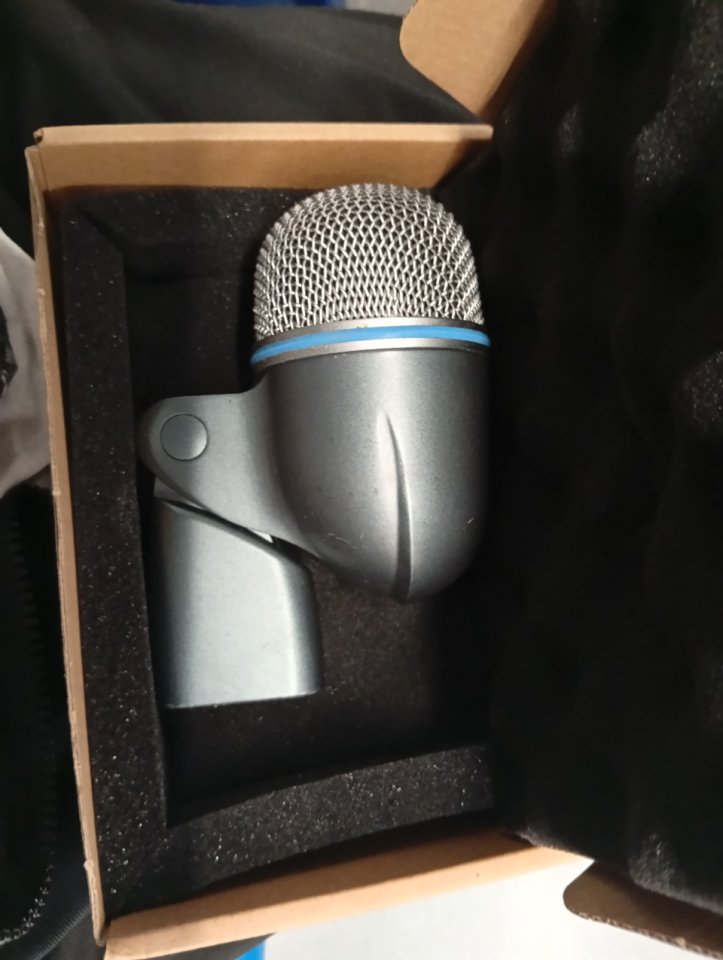 Shure beta 52a