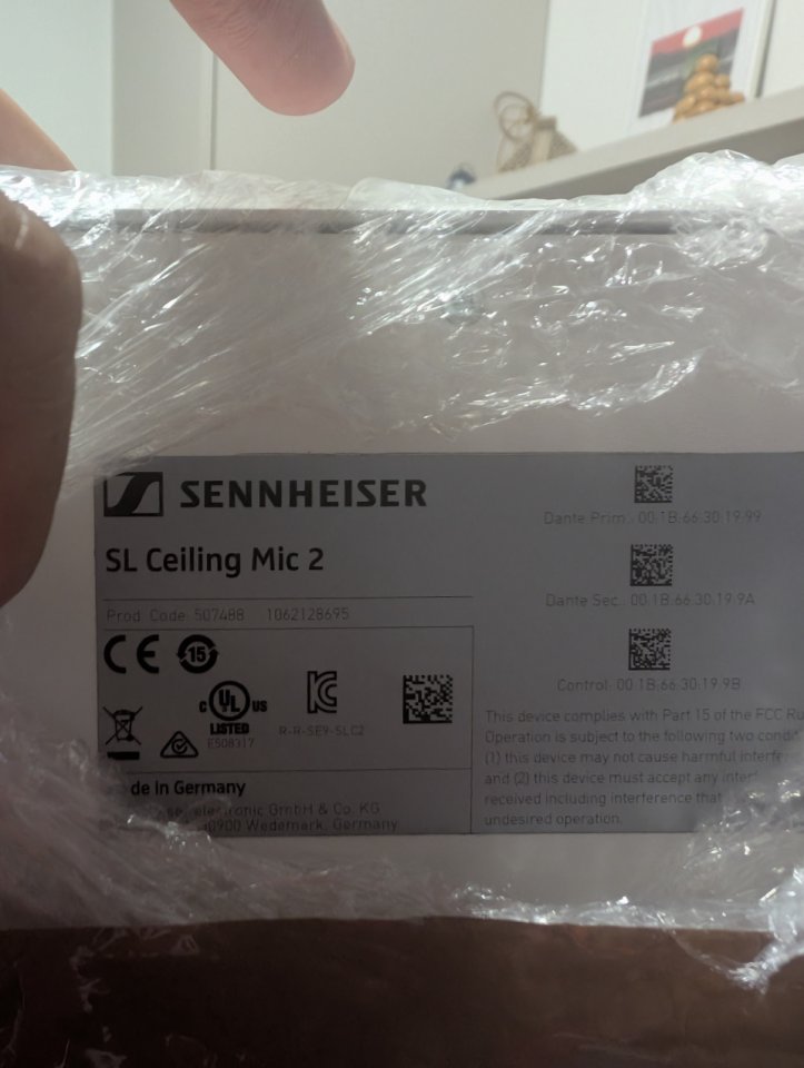 Lote 2x Sennheiser TCC2 + Extron + Dante de segunda mano · Foto 1 de 8 · Barcelona · 3500 €
