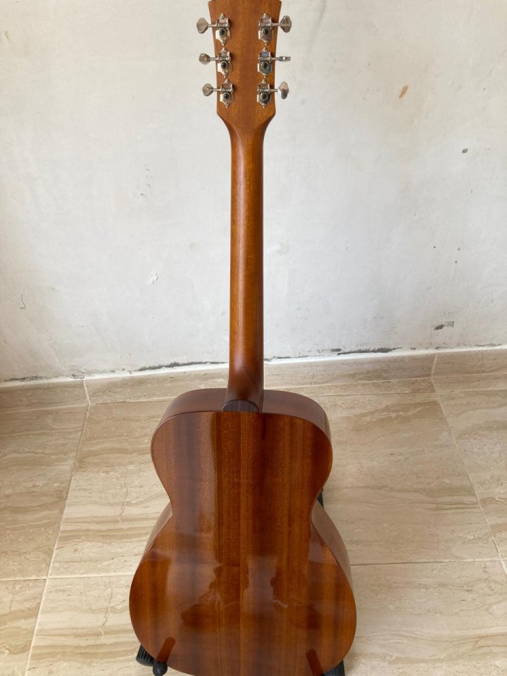 Guild M120 Guitarra Acústica de segunda mano · Foto 4 de 4 · Barcelona · 460 €