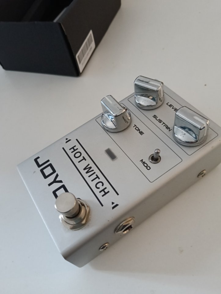Joyo Hot Witch de segunda mano · Foto 1 de 5 · Sevilla · 55 €