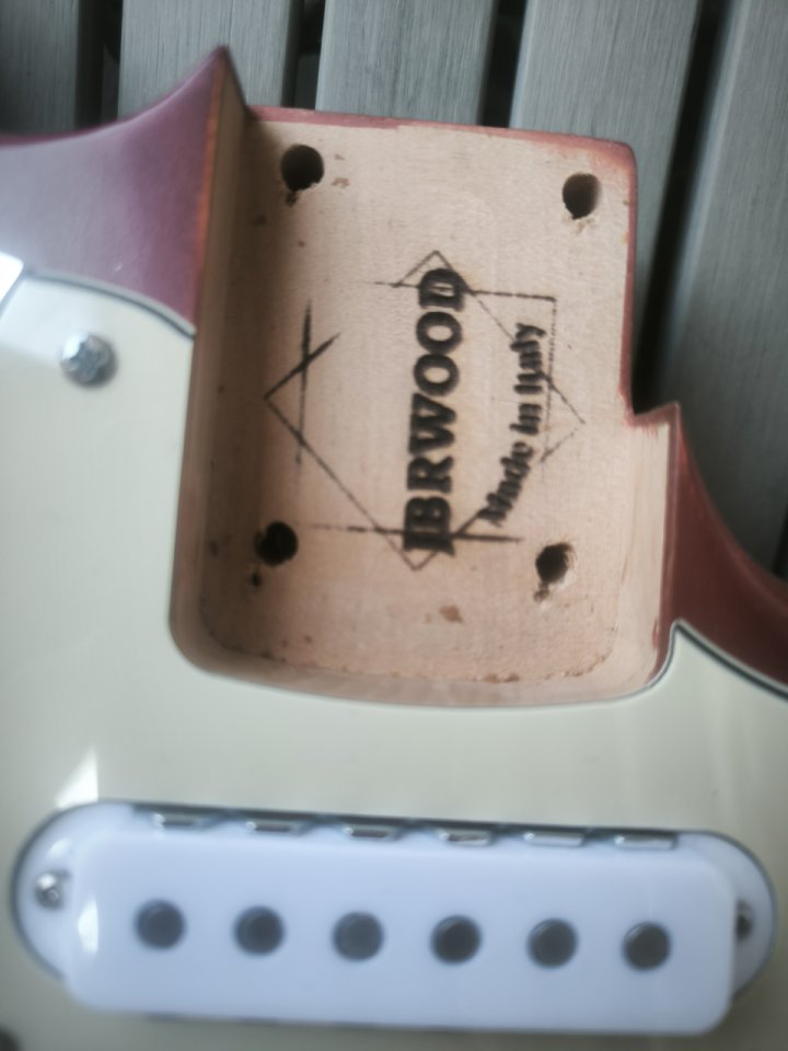 ¡REBAJON! Cuerpo Jaguar Completo: Lollar, Fender, JBR Wood, Etc ¡NUEVO! de segunda mano · Foto 2 de 5 · Murcia · 520 €