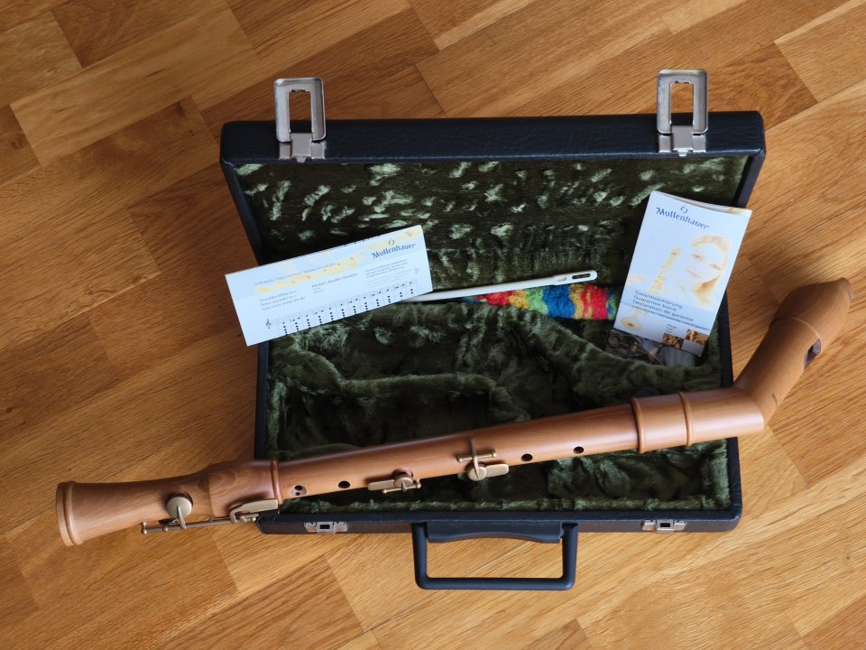 Flauta de pico Mollenhauer 2446KC Canta Comfort Tenor de segunda mano · Foto 2 de 5 · Barcelona · 925 €