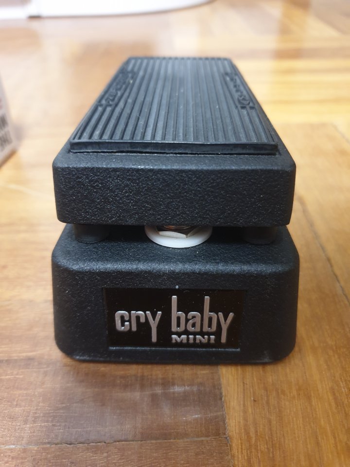 Dunlop wah cry baby mini