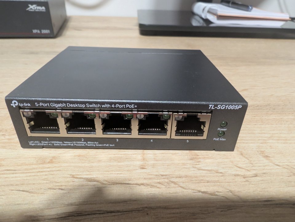 Lote 2x Sennheiser TCC2 + Extron + Dante de segunda mano · Foto 7 de 8 · Barcelona · 3500 €
