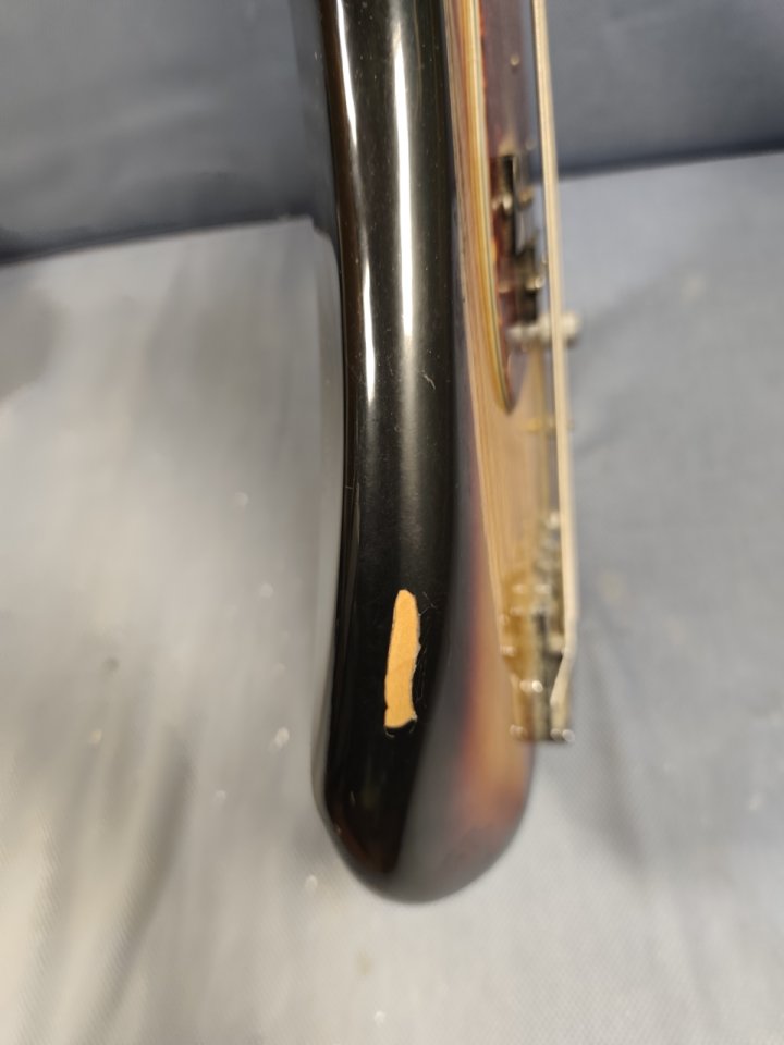 Fender Standard Precision Bass de segunda mano · Foto 7 de 10 · Sevilla · 800 €