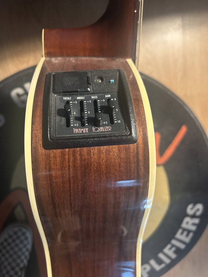 Takamine FT-400 de 12 cuerdas Vintage 1983 – Made in Japan – de segunda mano · Foto 7 de 10 · Valencia · 750 €