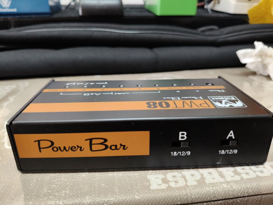 Palmer PWT08 Power Bar 9VDC de segunda mano · Foto 4 de 7 · León · 85 €