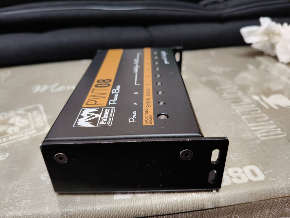 Palmer PWT08 Power Bar 9VDC de segunda mano · Foto 5 de 7 · León · 85 €