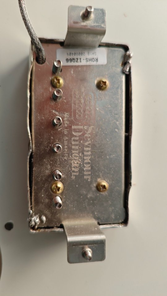 Seymour duncan sh1 de segunda mano · Foto 2 de 2 · Madrid · 75 €