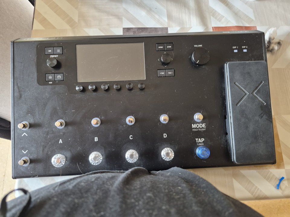 pedalera Helix LT de segunda mano · Foto 2 de 4 · Barcelona · 500 €