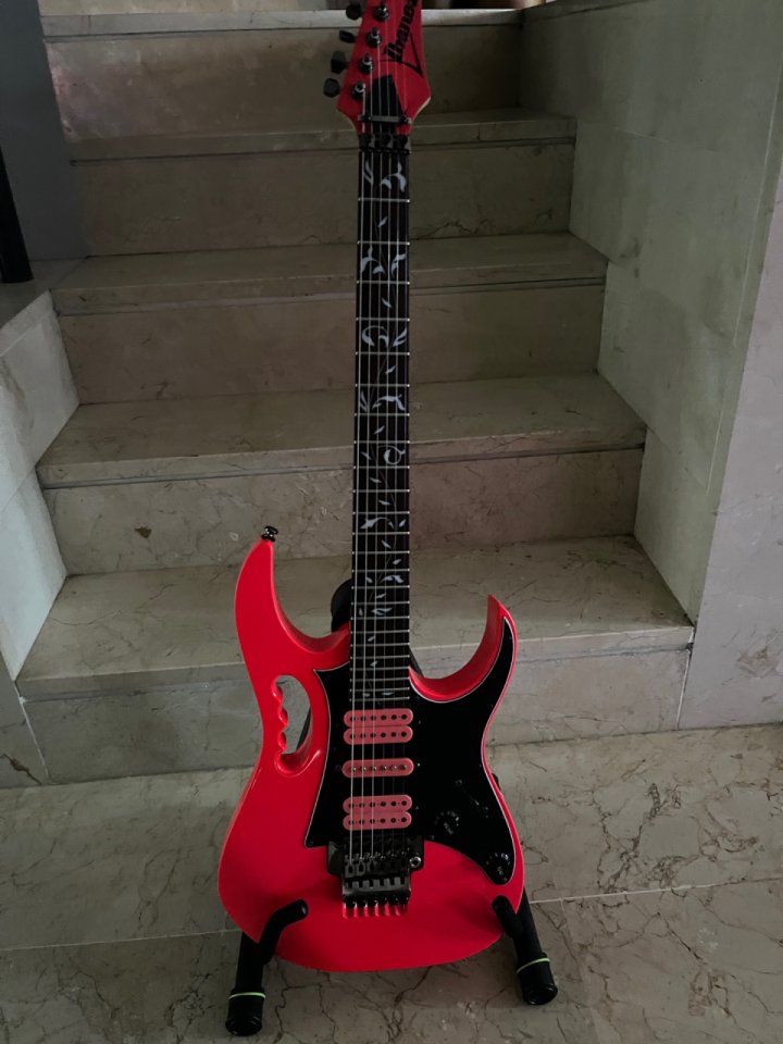 IBANEZ JEM JR